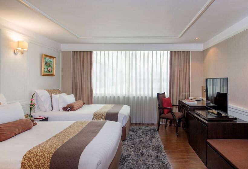 سوئیت ریاست جمهوری 2 خوابه, Ramada Plaza By Wyndham Bangkok Menam Riverside
