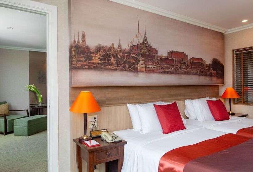 سوئیت رویال, Ramada Plaza By Wyndham Bangkok Menam Riverside