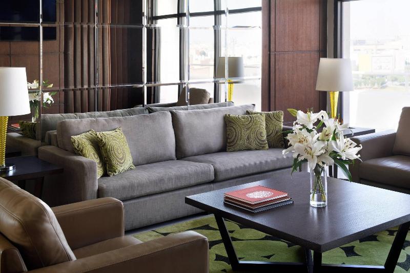Номер Executive Кровать Кинг, Riyadh Marriott