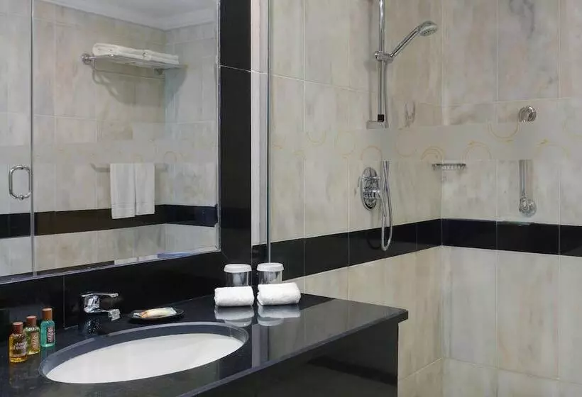 آپارتمان 4 خوابه, Sheraton Jeddah Hotel Saudi Brothers Commercial Company Branch
