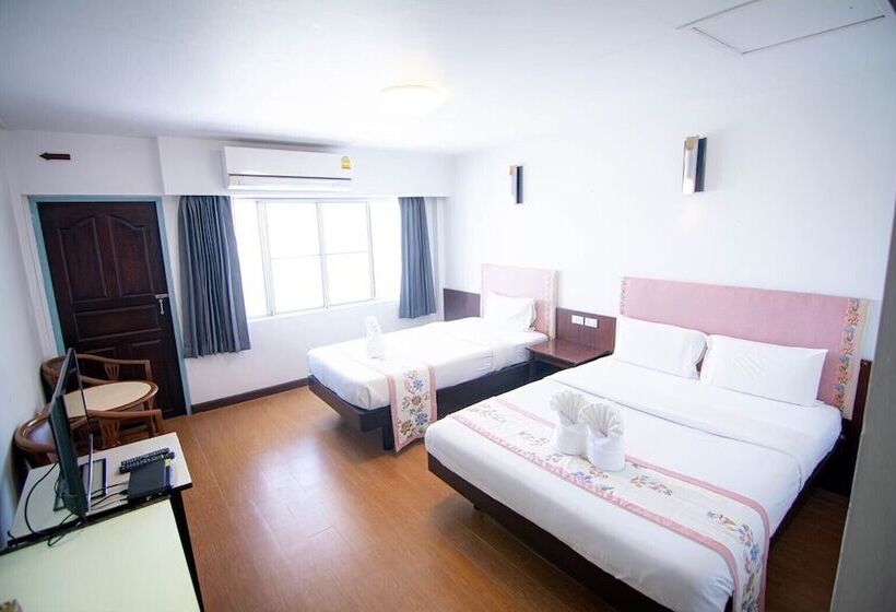 غرفة عائلية, Tanyong