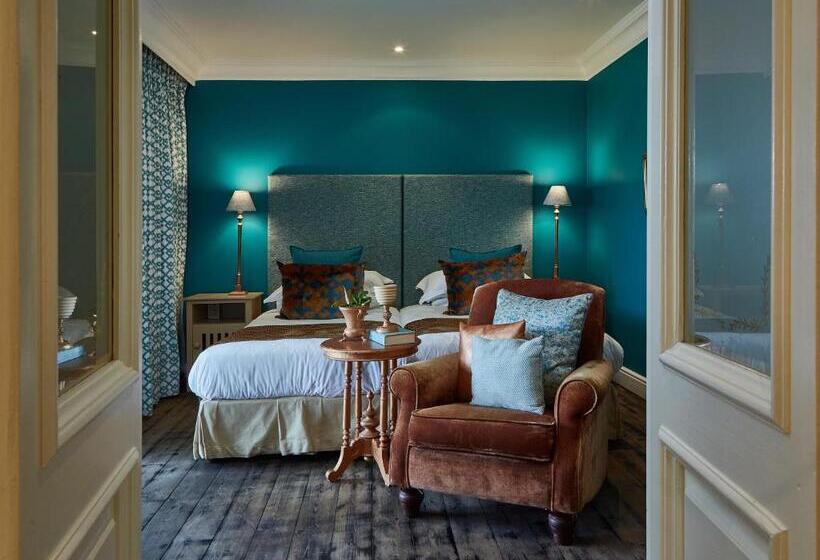 חדר קלאסי, The Devon Valley