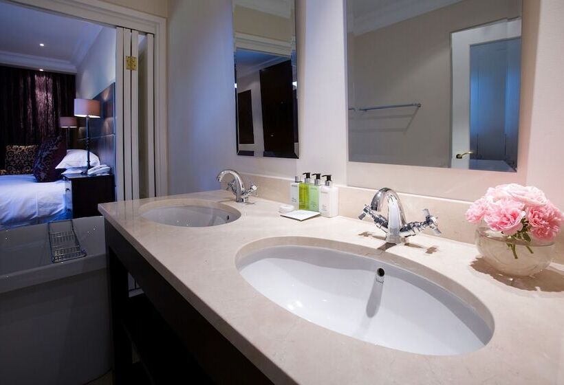 חדר דלוקס, The Devon Valley