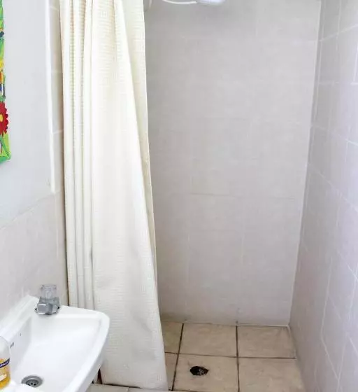 اتاق استاندارد, Ximenas Guest House