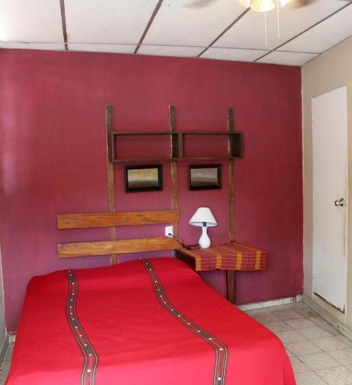 غرفة قياسية, Ximenas Guest House