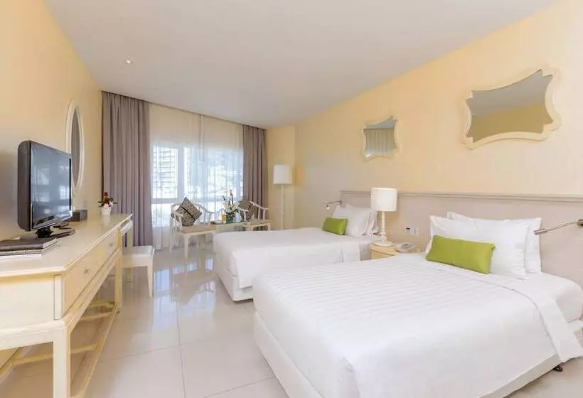 デラックスルーム, Andaman Embrace Patong, Phuket