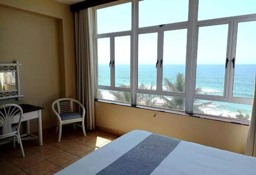 スーペリアールーム, Salt Rock Hotel And Beach Resort