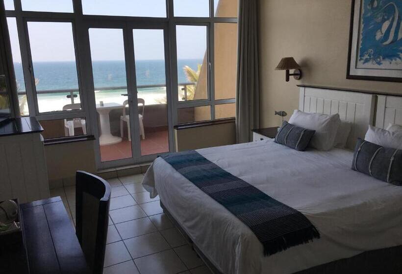 غرفة سوبيريور مزودة بشرفة, Salt Rock Hotel And Beach Resort
