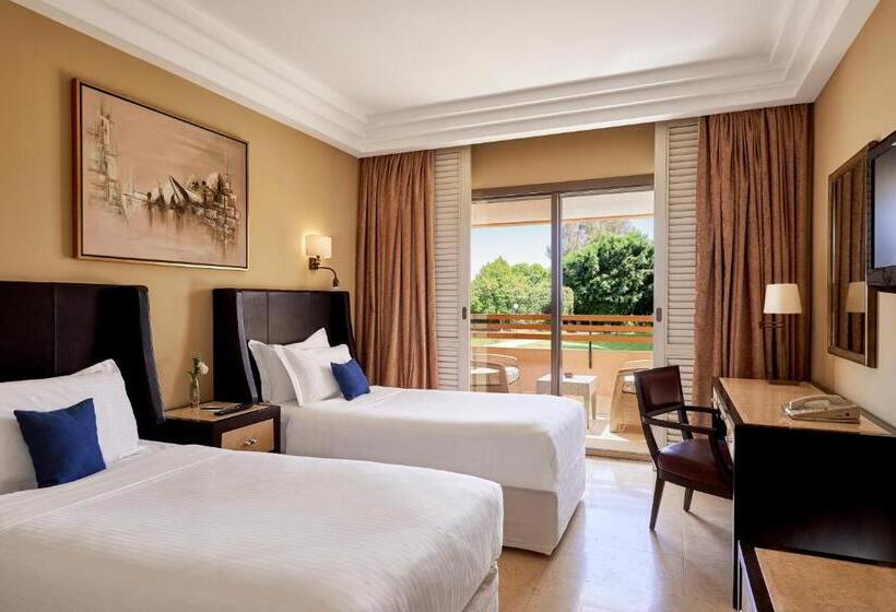 اتاق کلاسیک, Steigenberger Resort Achti