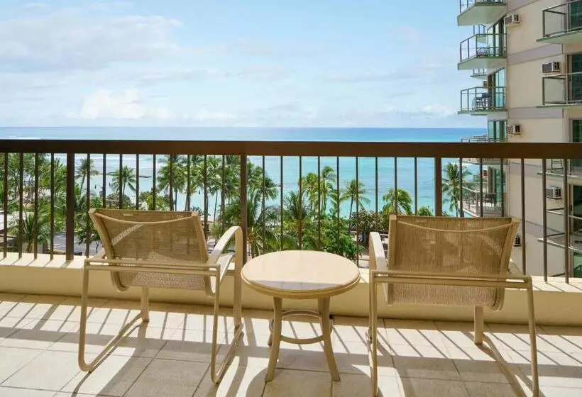 آپارتمان 2 خوابه با چشم‌انداز دریا, Aston Waikiki Beach Tower