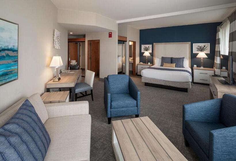 סוויטת אקזקיוטיב עם נוף, Bay Club Hotel And Marina