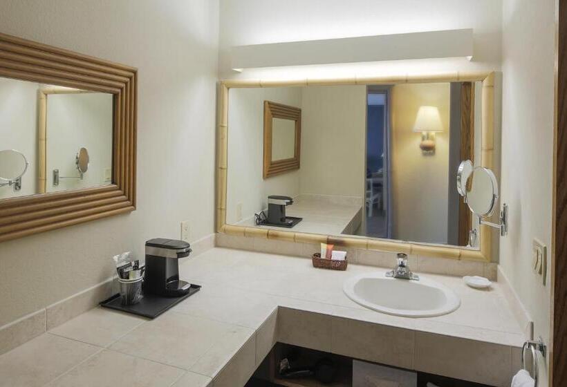 חדר סטנדרט, קומת קרקע, Bay Club Hotel And Marina