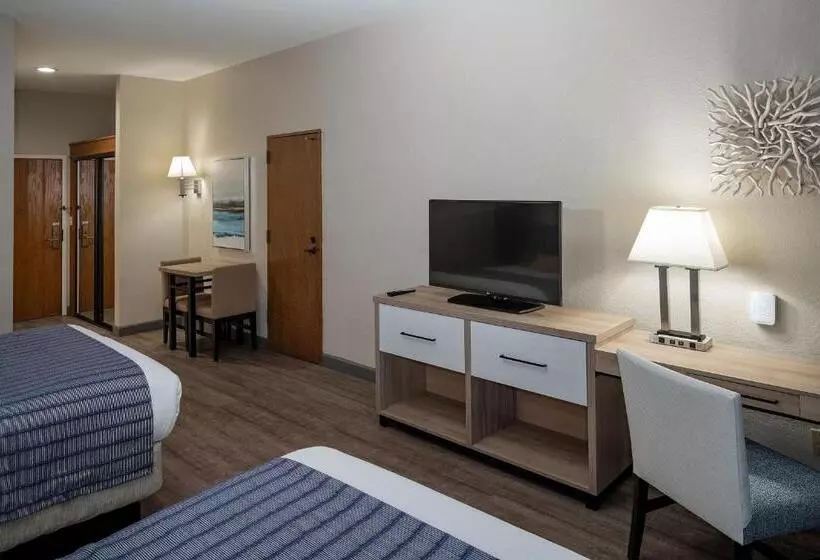 اتاق استاندارد در طبقه همکف, Bay Club Hotel And Marina