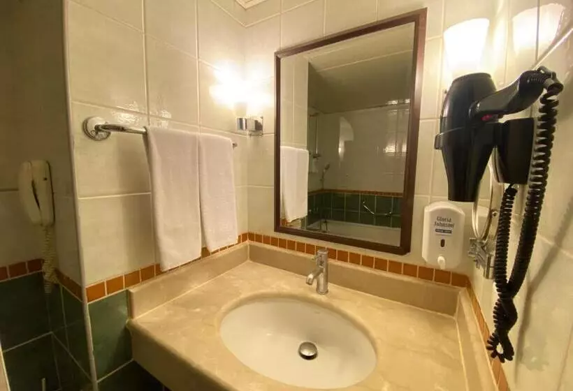 اتاق استاندارد سه نفره, Best Western Plus Khan