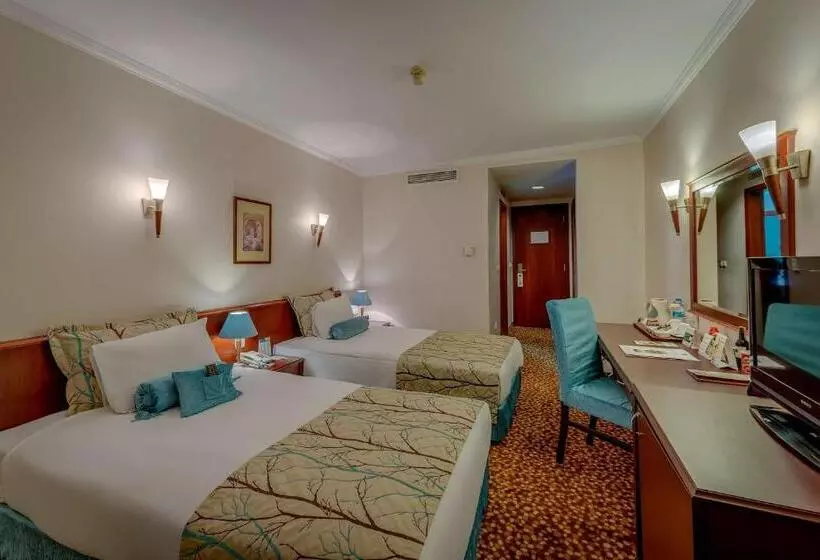 اتاق استاندارد سه نفره, Best Western Plus Khan