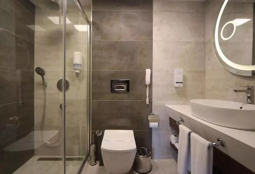 اتاق لوکس, Best Western Plus Khan