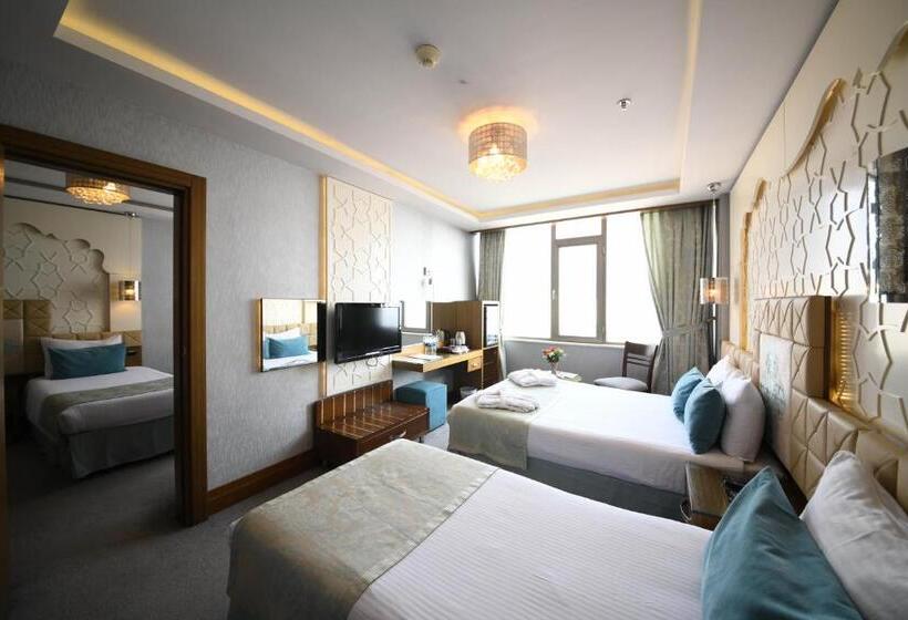 Family Connecting Room