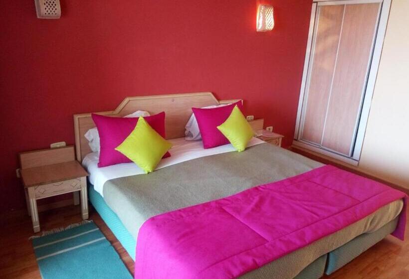 Номер Стандарт, Les Mimosas Tabarka