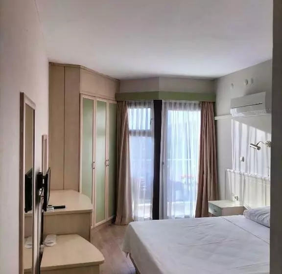 Standard-huone, Rıdvan
