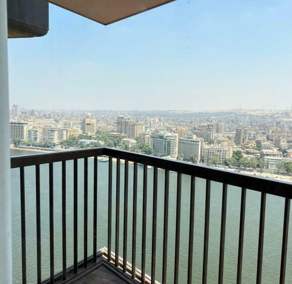 اتاق دلوکس با تخت کینگ و چشم‌انداز, Sofitel Cairo Nile El Gezirah