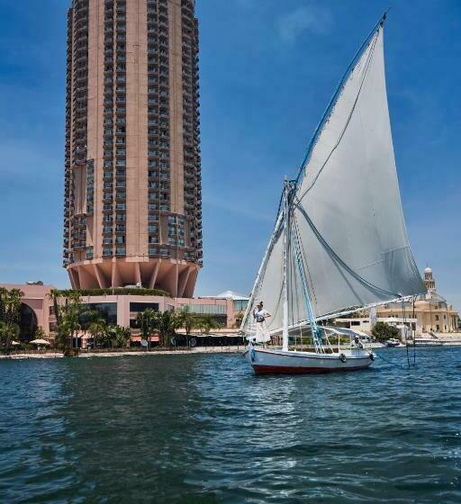 اتاق دلوکس با تخت کینگ و چشم‌انداز, Sofitel Cairo Nile El Gezirah