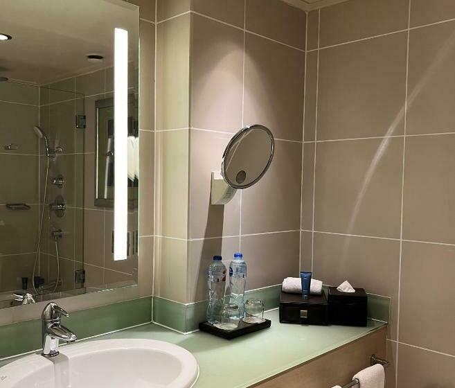 اتاق دلوکس با تخت کینگ و چشمانداز, Sofitel Cairo Nile El Gezirah