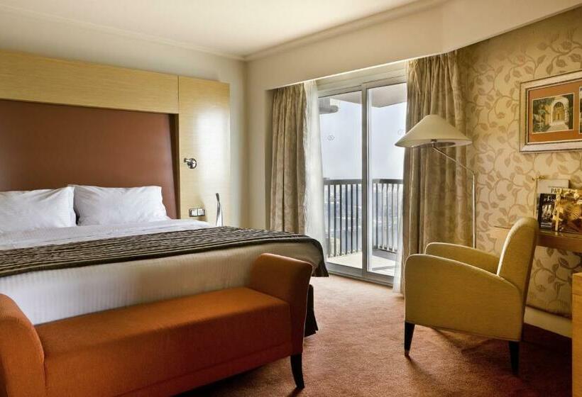 سوئیت جونیور با تخت بزرگ, Sofitel Cairo Nile El Gezirah