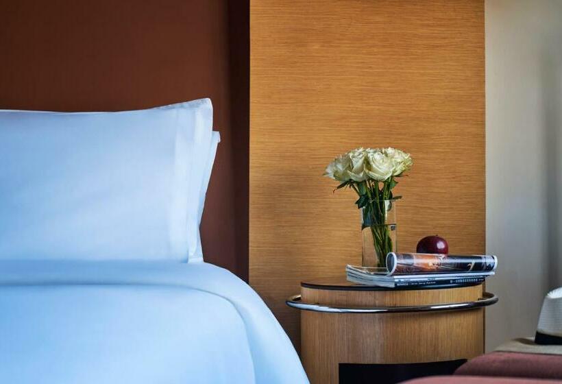 اتاق پرمیوم, Sofitel Cairo Nile El Gezirah