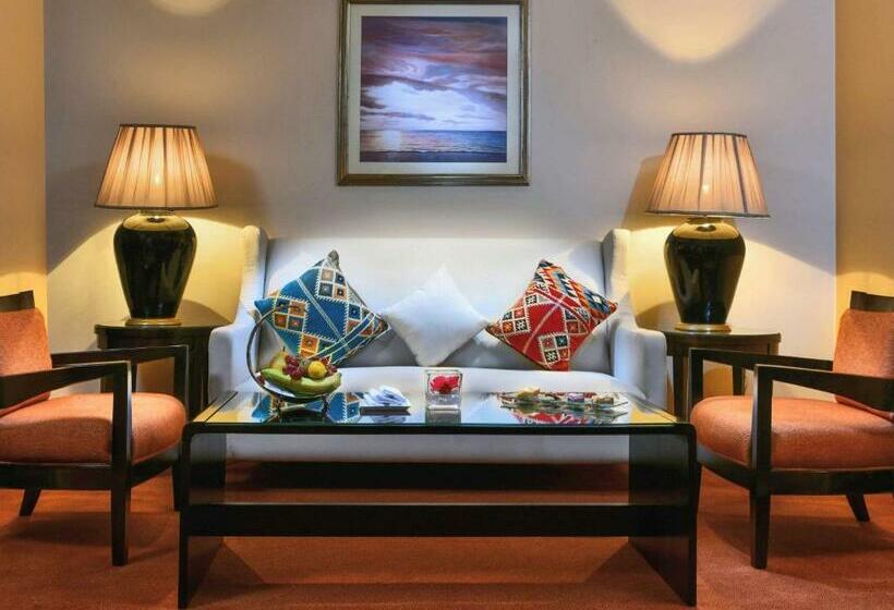 سوییت پرستیژ, Sofitel Cairo Nile El Gezirah