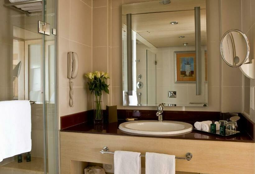 سوییت پرستیژ, Sofitel Cairo Nile El Gezirah