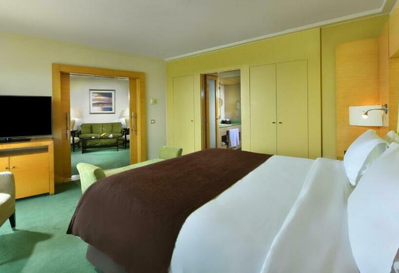 سوییت پرستیژ, Sofitel Cairo Nile El Gezirah