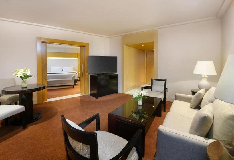 سوییت پرستیژ, Sofitel Cairo Nile El Gezirah