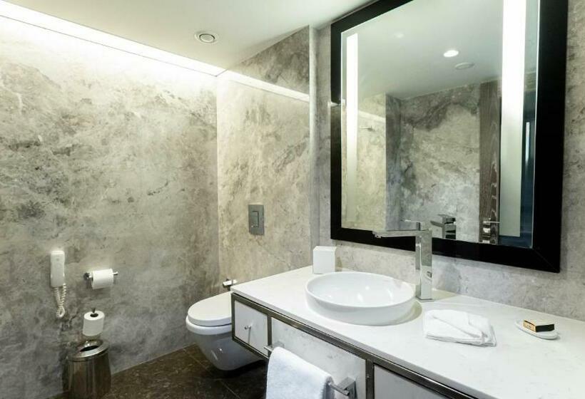 Suite, The Marmara Taksim