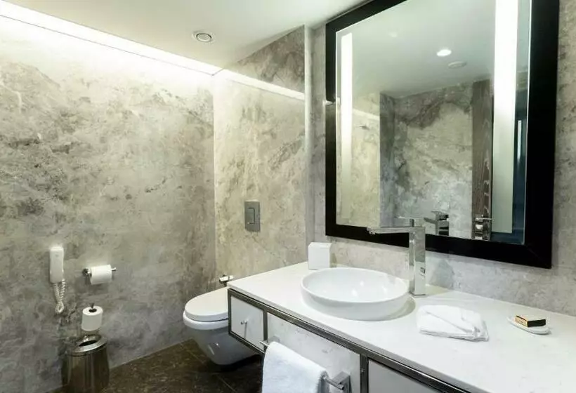Suite, The Marmara Taksim
