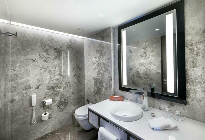 Suite, The Marmara Taksim