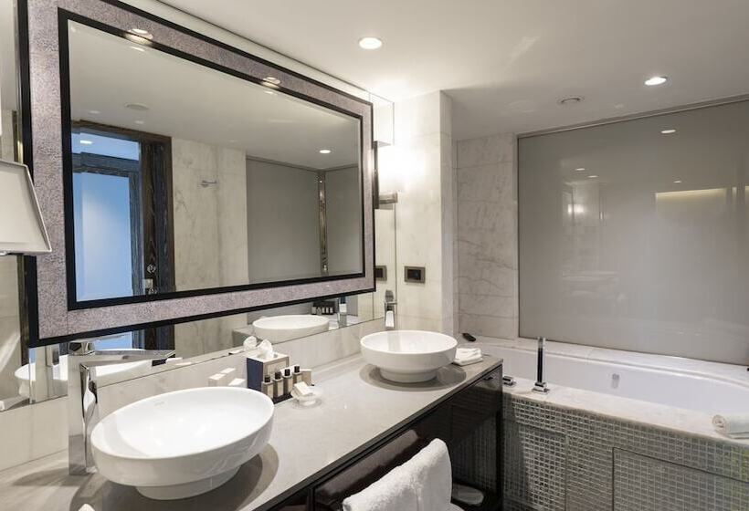 Family Suite, The Marmara Taksim