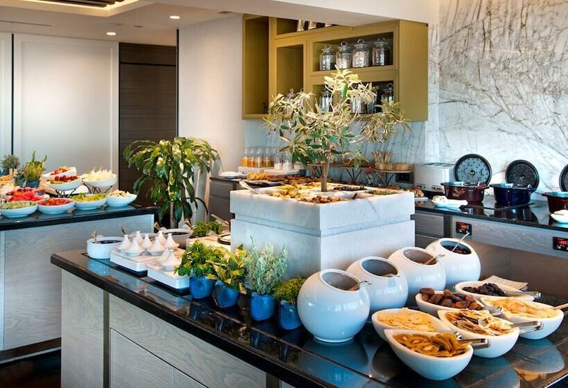 Suite, The Marmara Taksim