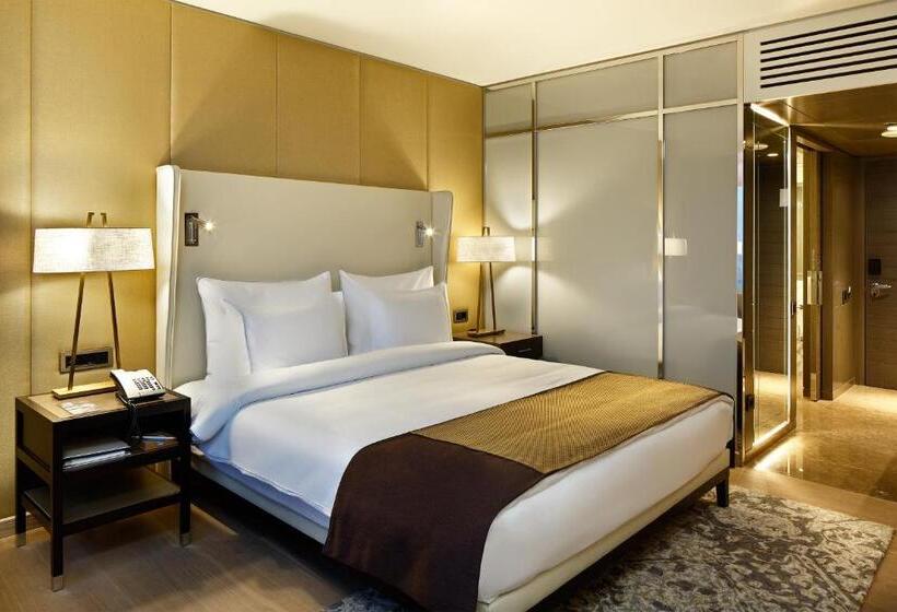 Deluxe Room with Views, The Marmara Taksim