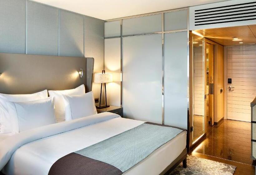 Club Room, The Marmara Taksim