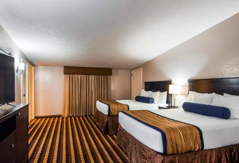 اتاق استاندارد چهار تخته, Best Western New Oregon Motel