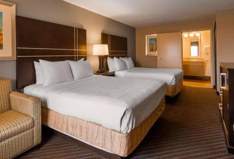 身障者適用スタンダードルーム, Best Western Newport Inn