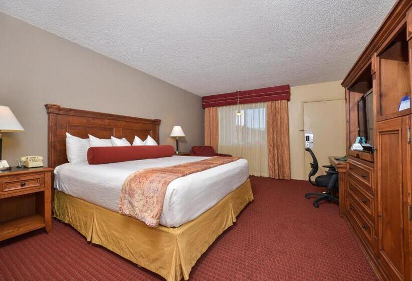 غرفة قياسية سرير كينج, Best Western Plus Kings Inn And Suites