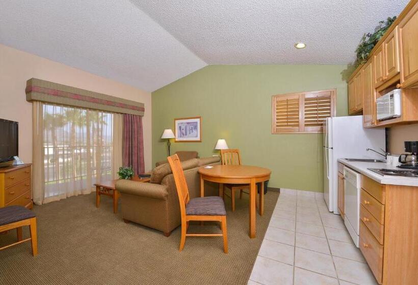 جناح سرير كينج, Best Western Plus Kings Inn And Suites