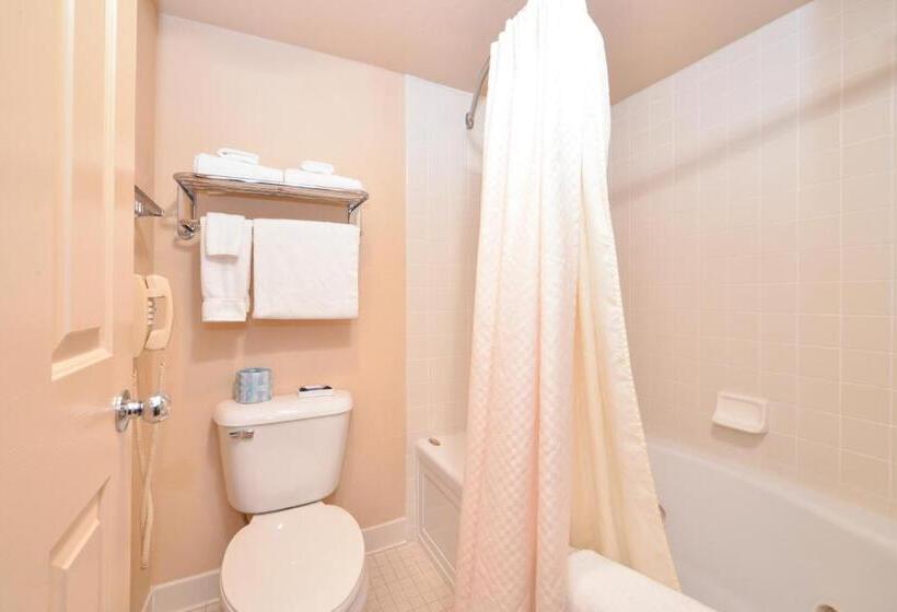 جناح, Best Western Plus Kings Inn And Suites