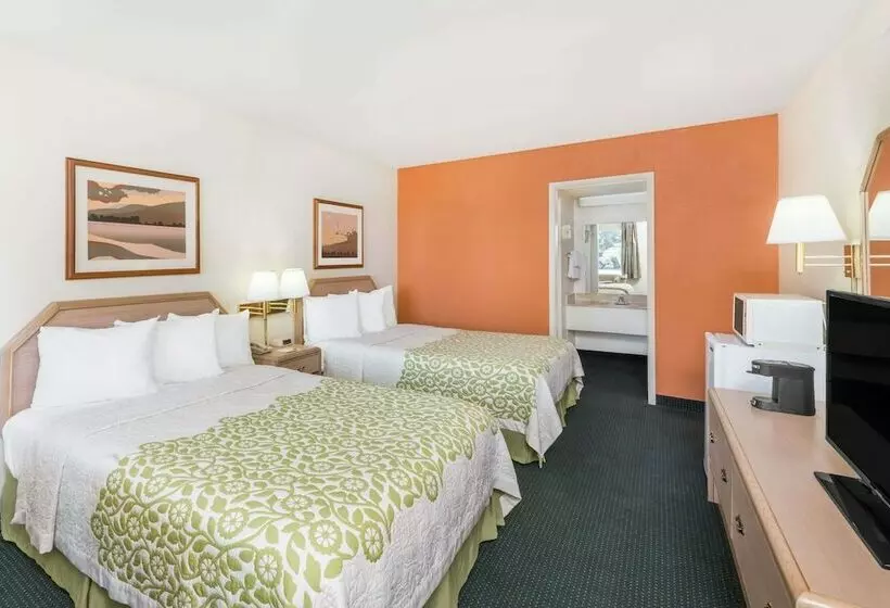 Standard-huone 2 Parivuodetta, Days Inn By Wyndham Deming