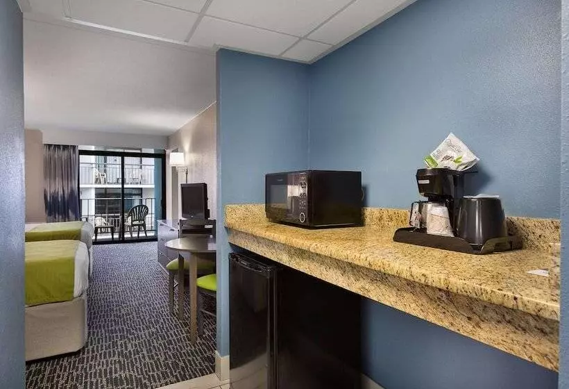 חדר סטנדרט עם מרפסת, Dayton House Resort   Bw Signature Collection