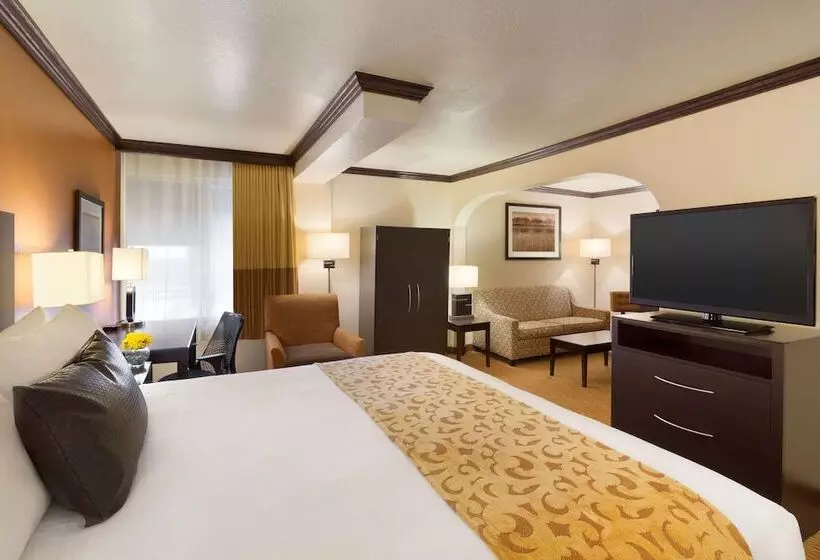 スイート, Park Inn By Radisson Salt Lake Citymidvale