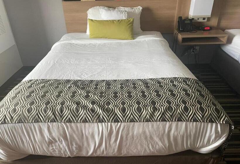 غرفة قياسية لذوى الاحتياجات الخاصة, Microtel Inn & Suites By Wyndham Liberty Ne Kansas City Area