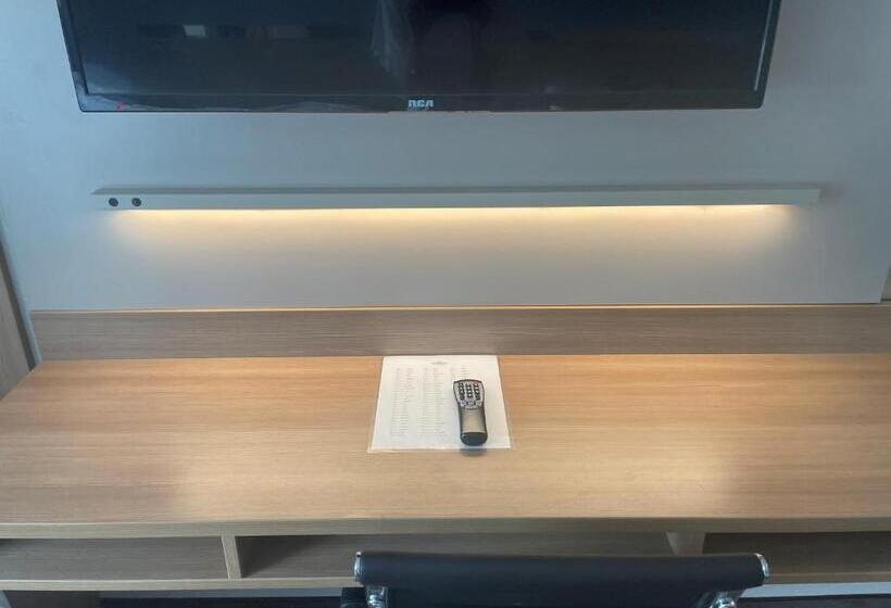 جناح لذوى الاحتياجات الخاصة, Microtel Inn & Suites By Wyndham Liberty Ne Kansas City Area