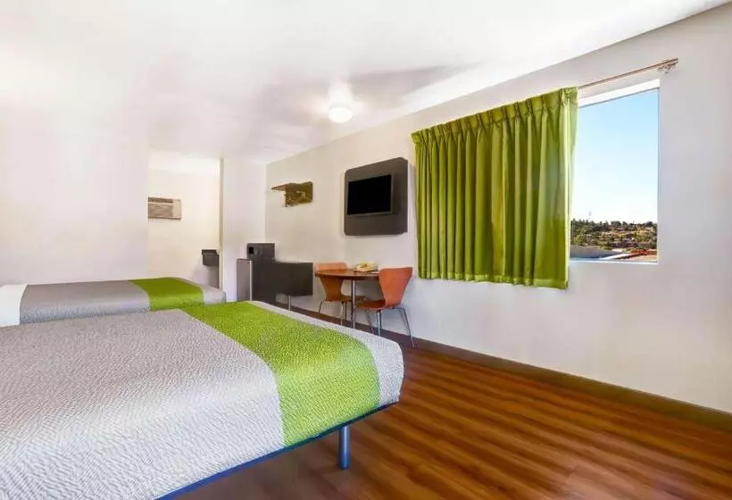 スタンダード４人部屋, Motel 6 Payson, Az